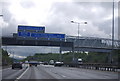 Footbridge over the M25, west of junction 7