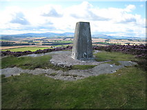 NU0535 : Trig point on Greensheen Hill by Philip Barker