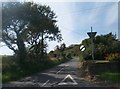 Minor road junction at Rhoshirwaun