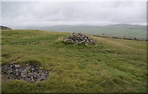 SD7873 : Cairn by the footpath by Bill Boaden