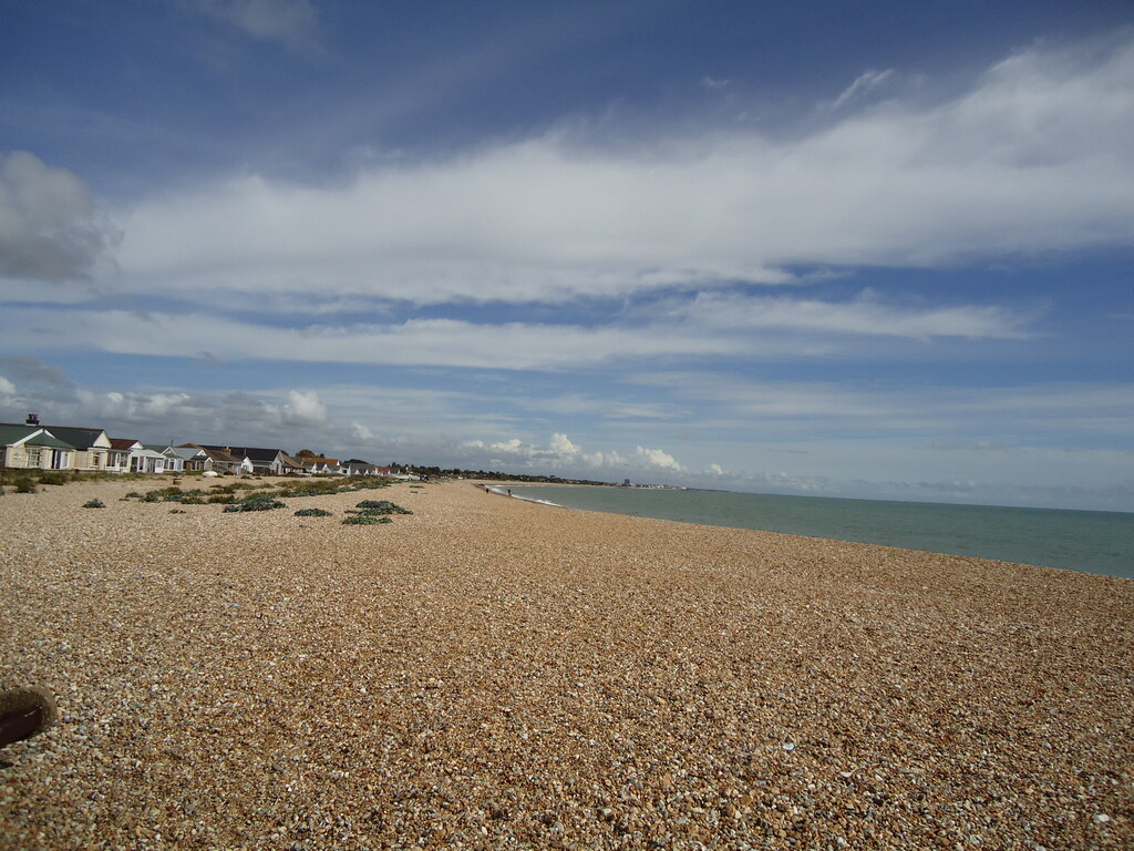 Pagham beach © Stacey Harris :: Geograph Britain and Ireland