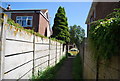 Footpath approaching Alma Rd