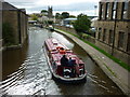 Walking along the Leeds to Liverpool Canal #339