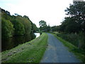 Walking along the Leeds to Liverpool Canal #494