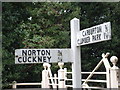 Signpost near Welbeck/Carburton Lakes (Incorrect Mileage)