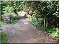 Footpath to Oast Road