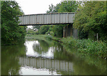 SP0172 : Bridge No 62 at Alvechurch, Worcestershire by Roger  Kidd