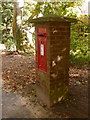 Burley: postbox № BH24 4, Pound Lane