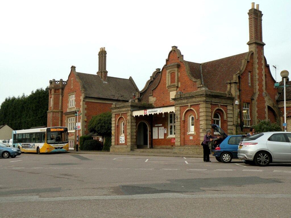 Stowmarket's Railway Station © Robert Edwards :: Geograph Britain and ...