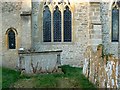 Chest tomb, Church of St Denys, Stanford in The Vale