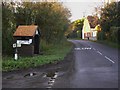 Bus shelter at the bottom of Hill Lane