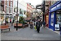 Shoppers at Lincoln