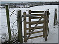 Kissing gate near Nonington Court