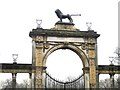 Arch and Lion, Syon Park