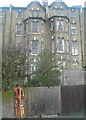 Jasper Road, SE19: view up to the backs of houses in Farquhar Road