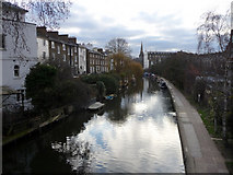 TQ2883 : Regents Canal, London NW1 by Christine Matthews