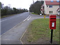 TM2952 : B1438 Yarmouth Road & Parklands Postbox by Geographer