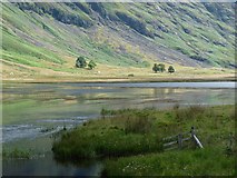 NN1456 : Loch Achtriochtan fills the floor of Glen Coe by Alan Reid