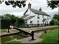 SO9868 : Cottage by Tardebigge Lock No 53, Worcestershire by Roger  D Kidd