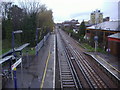 TQ1670 : Teddington station platforms by David Howard