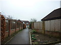 A footpath from Tadcaster to Stutton