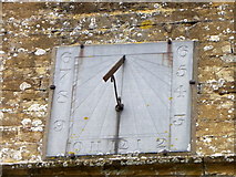 ST5917 : Sundial, St Nicholas' Church by Maigheach-gheal