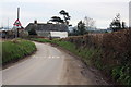 Pymore Lane at the approach to Upper Pymore Farm