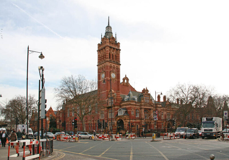 East Ham Town Hall © John Salmon :: Geograph Britain and Ireland