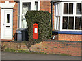 Clopton Road postbox ref. CV37 7