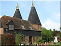 Little Shoesmiths Oast House (2)