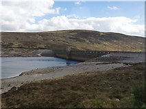 NH3470 : Glascarnoch Dam by Robin Drayton