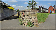 J3673 : Former railway wall, Belfast by Albert Bridge