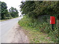 TM2541 : Brightwell Road & Limetree Cottage Postbox by Geographer