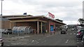 NT9852 : Supermarket, Tweedmouth by Richard Webb