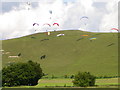 SU0864 : Paragliding, Clifford Hill by Maigheach-gheal
