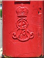 Edward VII postbox, Broadhurst Gardens / Priory Road, NW6 - royal cipher