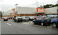 ST2995 : B&Q superstore, Cwmbran Retail Park by Jaggery