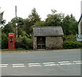 Bus shelter and disused phonebox, Crai