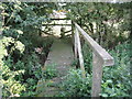 Footbridge near Mill Farm