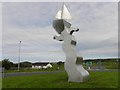 G8862 : "Morning Star" sculpture, Ballyshannon by Kenneth  Allen