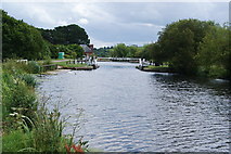 SX9390 : The Exeter Canal approaching Double Locks by Bill Boaden