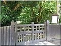 Monxton - St Mary: war memorial gates