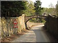 Footbridge near Old Bridge of Tilt