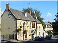 Ye Olde Three Horseshoes Inn