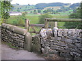 SK2164 : Stone stile and gate for footpath down to the Limestone Way in Youlgrave by peter robinson