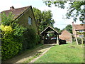 On the path from Nately Road to Greywell Church (1)