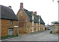 SP8463 : Old houses at Sunny Side, Earls Barton by Humphrey Bolton
