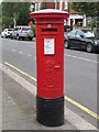 Edward VII postbox, Templars Avenue / Ravenscroft Avenue, NW11