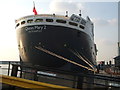 SJ3390 : Stern of the Queen Mary 2 by Richard Hoare