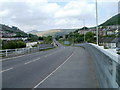 A4233, Porth